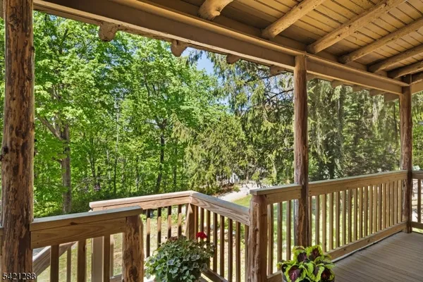 $395,000 | 107 Cedar Drive, Newton, NJ 07860