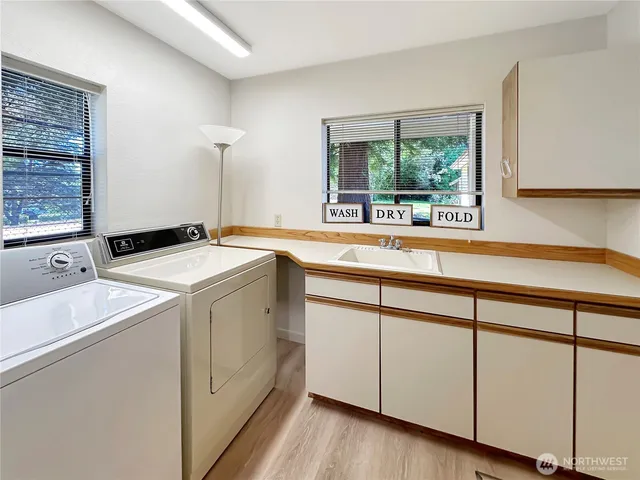 $2,085,000 | 1515 3rd Street, Kirkland, WA 98033