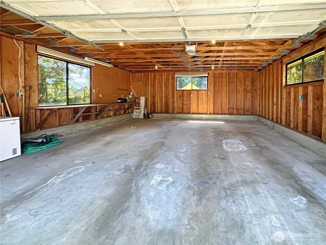 $2,085,000 | 1515 3rd Street, Kirkland, WA 98033