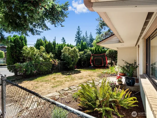 $2,085,000 | 1515 3rd Street, Kirkland, WA 98033