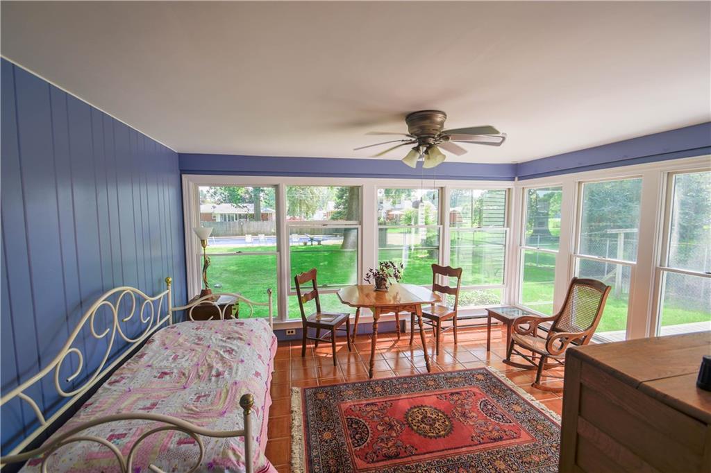 129 McClellan Road Greenfield, IN 46140 - Photo 10 of 24 Gallery Image 10