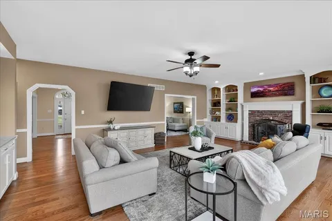 $880,000 | 17716 Birch Leaf Court, Wildwood, MO 63005