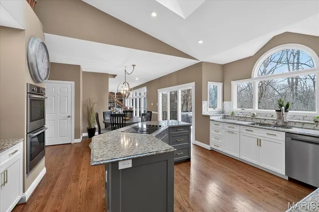 $880,000 | 17716 Birch Leaf Court, Wildwood, MO 63005