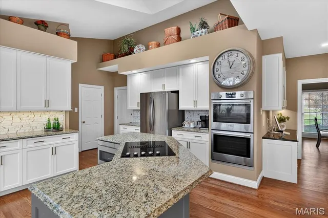 $880,000 | 17716 Birch Leaf Court, Wildwood, MO 63005