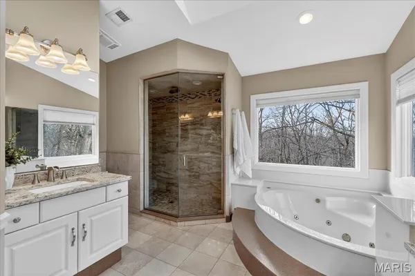 $880,000 | 17716 Birch Leaf Court, Wildwood, MO 63005
