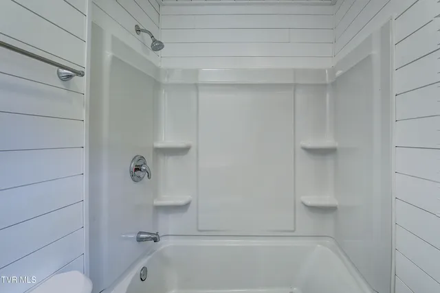 $339,500 | 170 Diane Avenue, Erwin, TN 37650