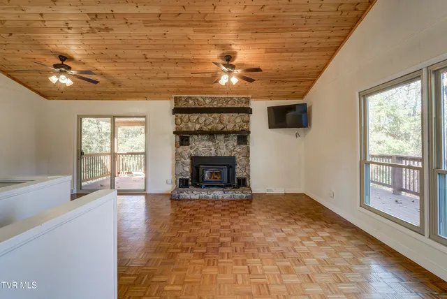 $339,500 | 170 Diane Avenue, Erwin, TN 37650