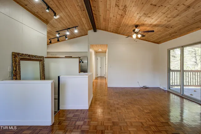 $339,500 | 170 Diane Avenue, Erwin, TN 37650