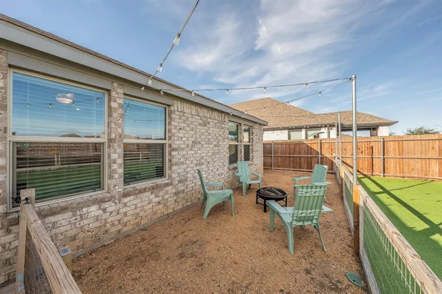 a view of deck with patio