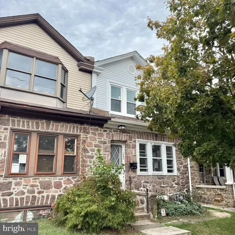 $2,100 | 1005 Stanbridge Street, Unit 1, Norristown, PA 19401