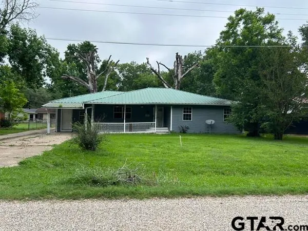$89,000 | 209 Lone Star Street, Trinidad, TX 75163