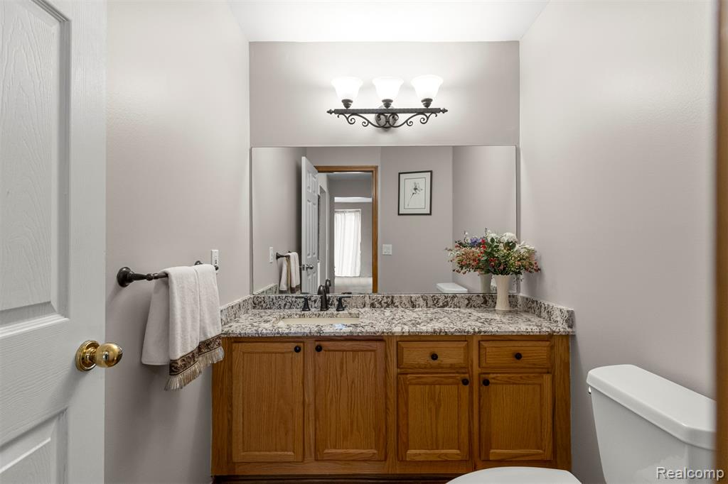 46671 Mornington Road Canton, MI 48188 - Photo 32 of 76 Gallery Image 32