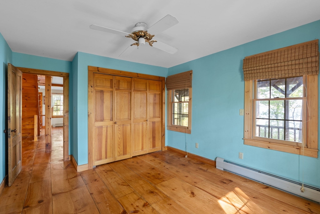 362 Snows Pond Road Rochester, MA 02770 - Photo 15 of 41 a view of an empty room and window