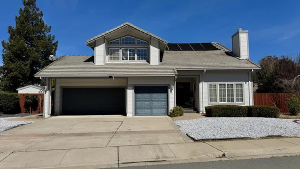 $829,900 | 206 Meadow Creek Court, Oakley, CA 94561