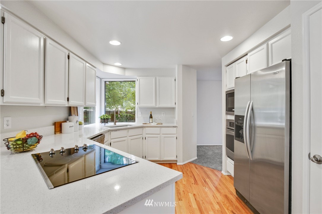 15723 Southeast 184th Street Renton, WA 98058 - Photo 12 of 35