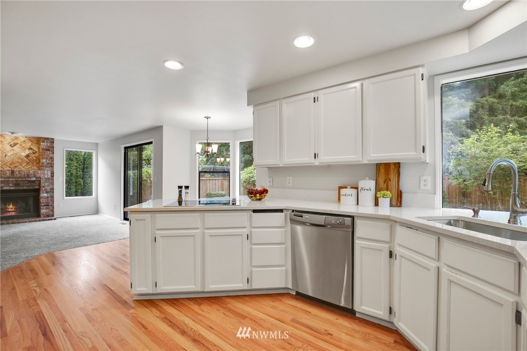 15723 Southeast 184th Street Renton, WA 98058 - Photo 13 of 35