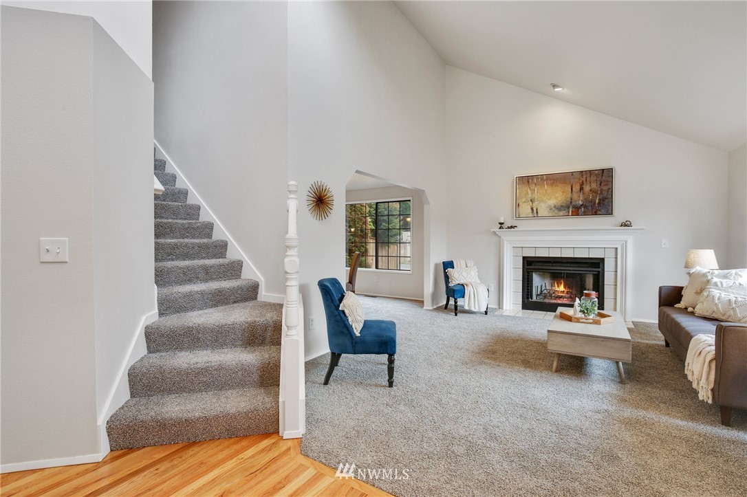 15723 Southeast 184th Street Renton, WA 98058 - Photo 6 of 35