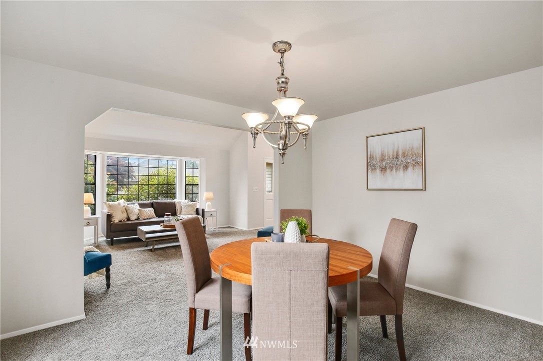 15723 Southeast 184th Street Renton, WA 98058 - Photo 8 of 35