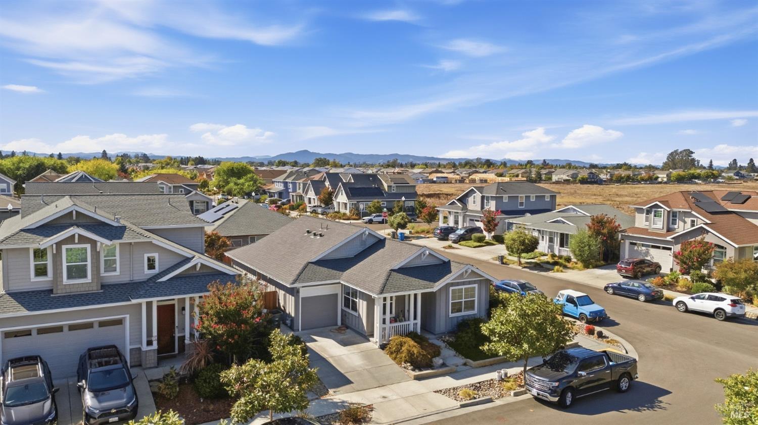 2325 Dancing Penny Way Santa Rosa, CA 95403 - Photo 5 of 50 Gallery Image 5