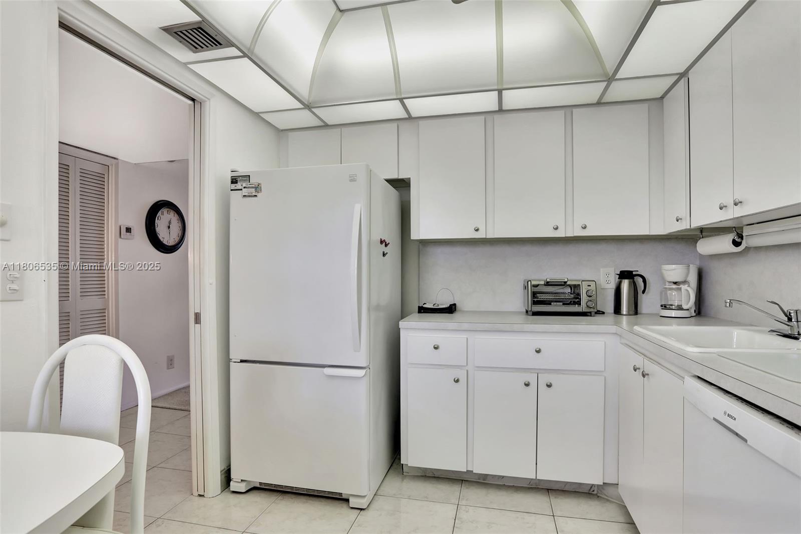 3091 North Course Drive, Unit 502 Pompano Beach, FL 33069 - Photo 5 of 42