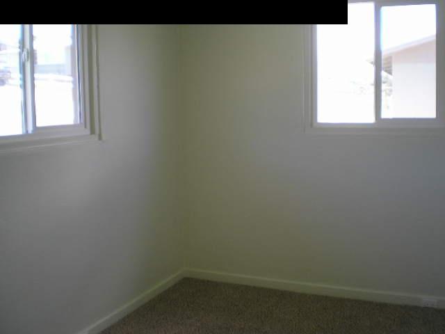 33 Maha Road, Unit 4 Makawao, HI 96768 - Photo 4 of 4 a small space with a window