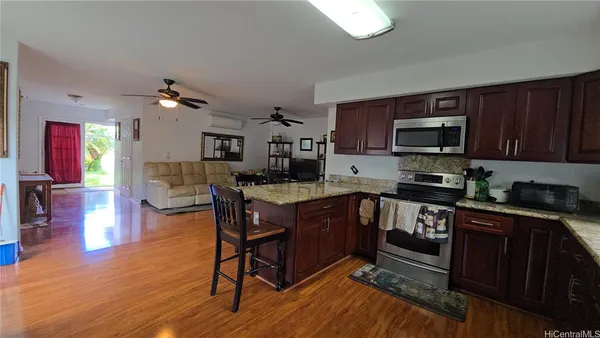 $3,250 | 84-737 Manuku Street, Waianae, HI 96792
