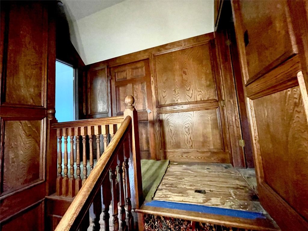 2 Sentinel Hill Austin, TX 78737 - Photo 21 of 40 a view of front door