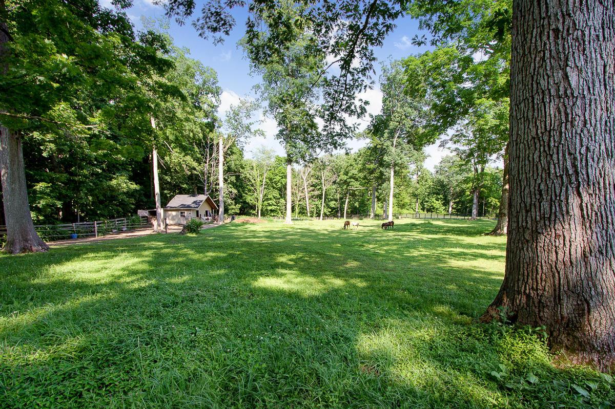 617 Winter Road Delaware, OH 43015 - Photo 46 of 52 Gallery Image 46