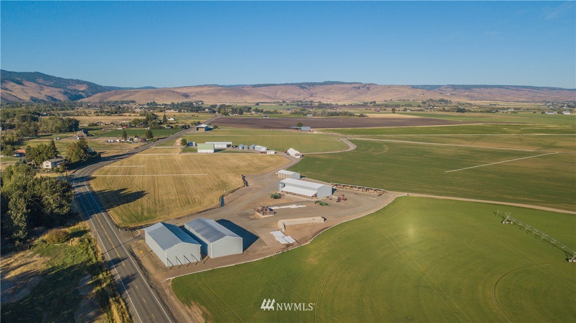 3121 Hanson Road Ellensburg, WA 98926 - Photo 6 of 40 Gallery Image 6