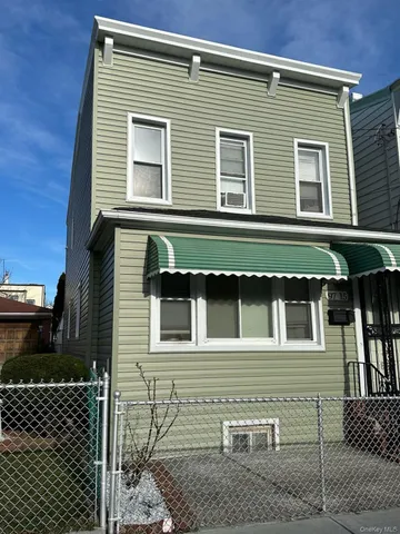 $989,999 | 97-15 88th Street | Ozone Park