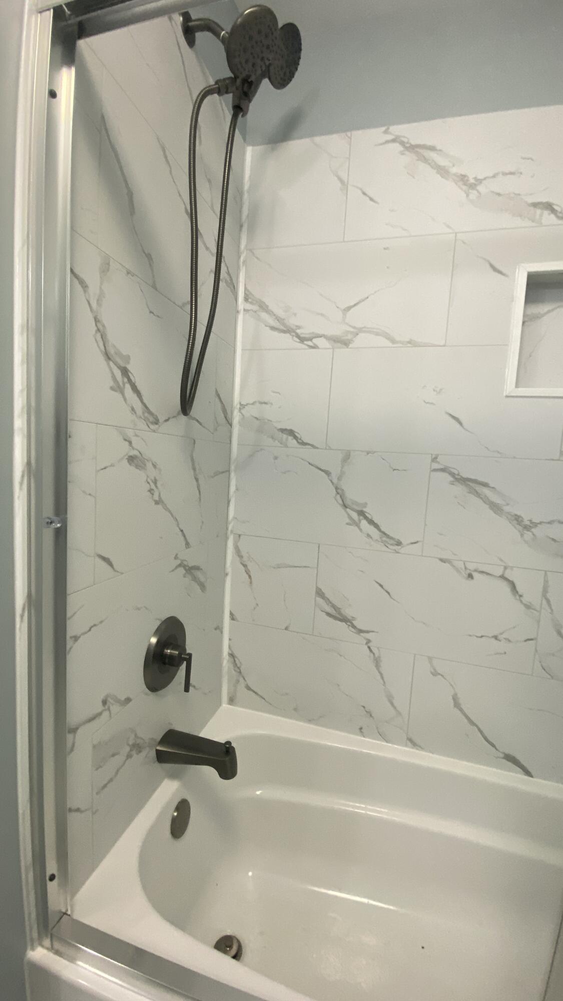 4311 Hogan Court Crown Point, IN 46307 - Photo 32 of 109 1125x2000