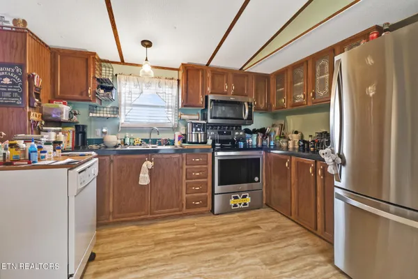 $335,000 | 11440 Highway 70, Sparta, TN 38583