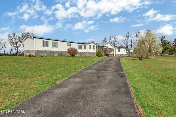 $335,000 | 11440 Highway 70, Sparta, TN 38583