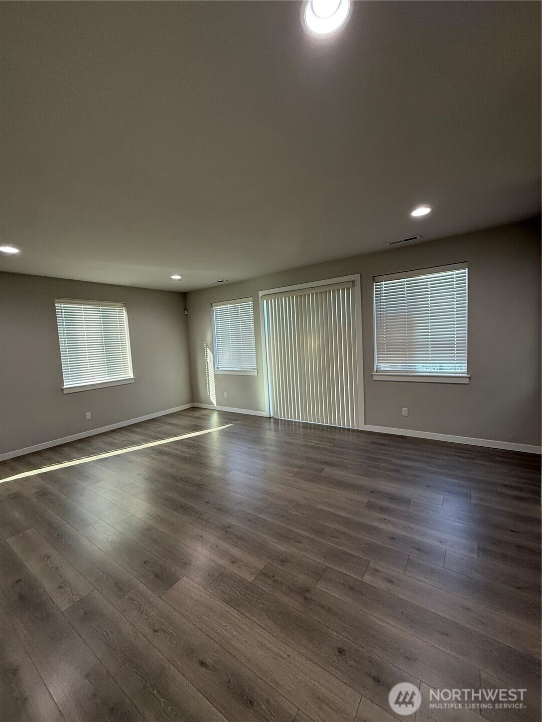 19224 37th Avenue Southeast, Unit A Bothell, WA 98012 - Photo 5 of 30