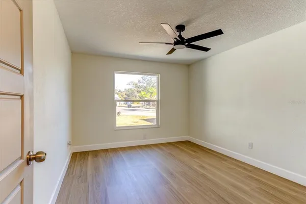 $284,000 | 20 Woodlands Circle, Ormond Beach, FL 32174