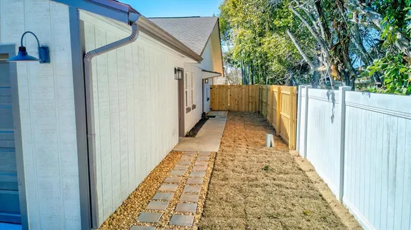 $284,000 | 20 Woodlands Circle, Ormond Beach, FL 32174