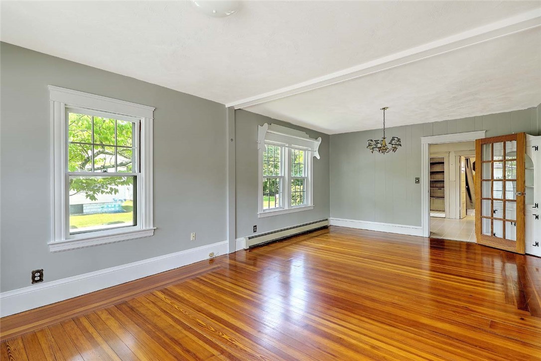 129 Ash Street Warwick, RI 02888 - Photo 17 of 42