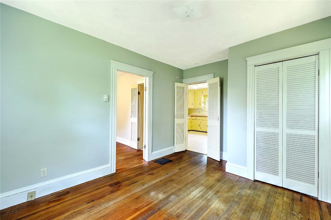 129 Ash Street Warwick, RI 02888 - Photo 29 of 42