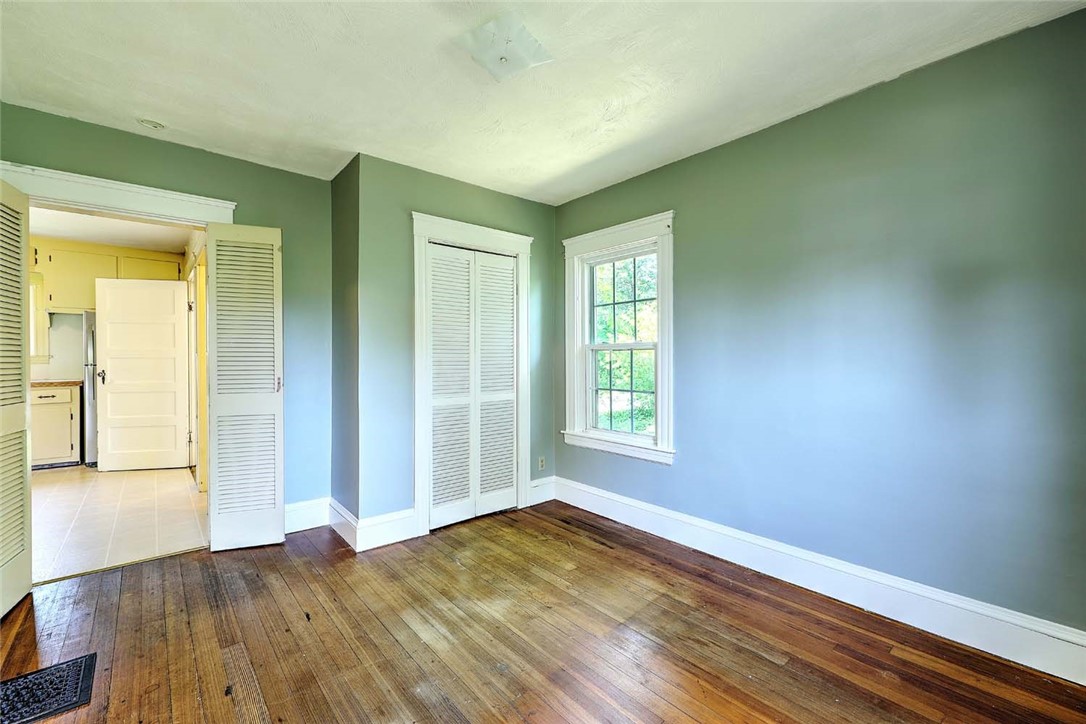 129 Ash Street Warwick, RI 02888 - Photo 30 of 42