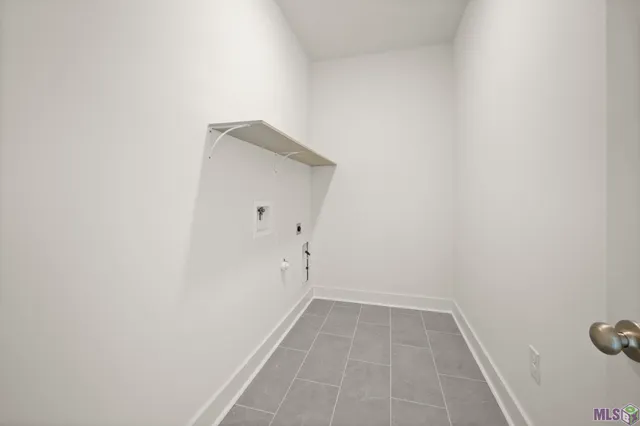 $279,900 | 6326 Fallow Drive, Baton Rouge, LA 70809