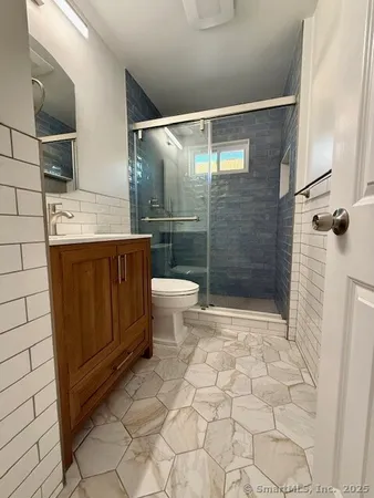 $2,200 | 95 Horace Street, Unit 2, Stratford, CT 06614