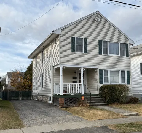 $2,200 | 95 Horace Street, Unit 2, Stratford, CT 06614