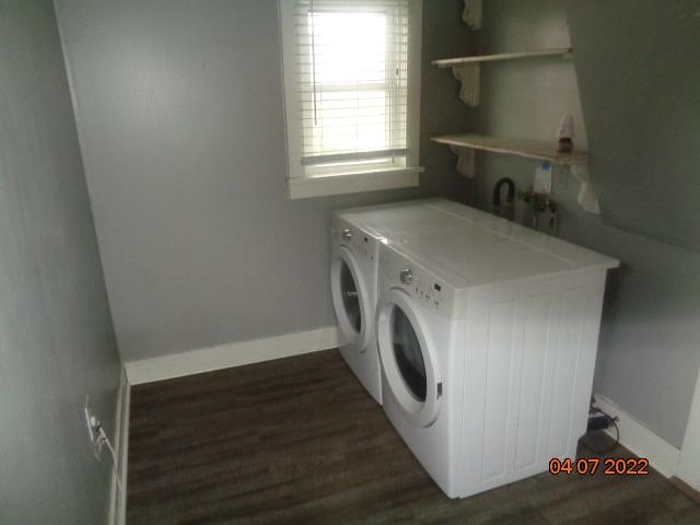 401 2nd Street Kings, IL 61068 - Photo 14 of 17 a utility room with dryer and washer