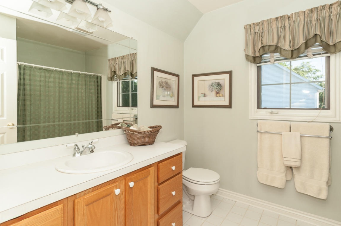 1008 Stafford Road Kalamazoo, MI 49006 - Photo 14 of 21 Stafford-12