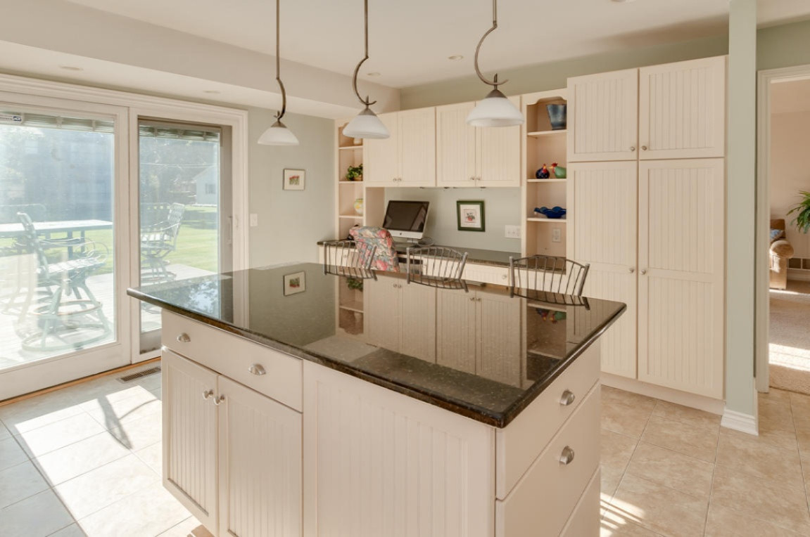 1008 Stafford Road Kalamazoo, MI 49006 - Photo 6 of 21 Stafford-4