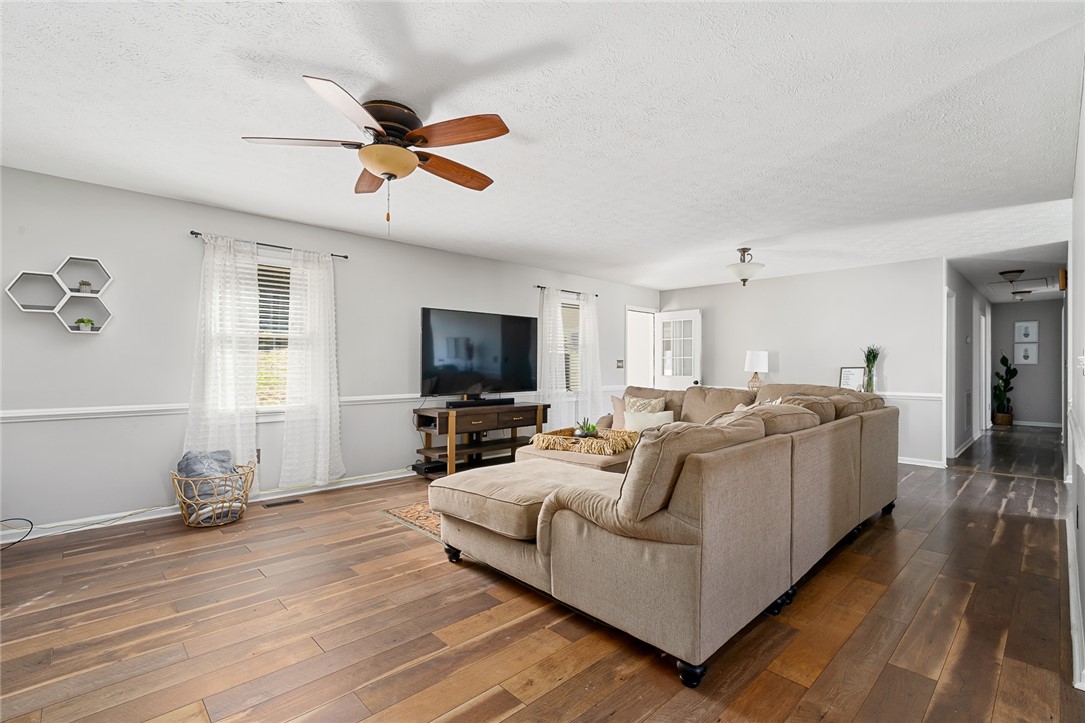 514 Syracuse Road Easley, SC 29642 - Photo 8 of 31 Gallery Image 8
