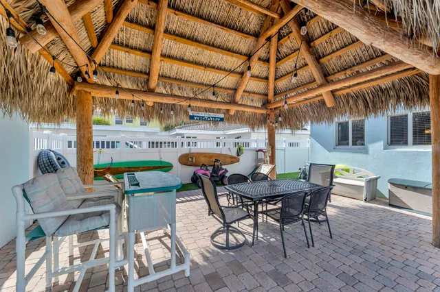 $5,700 | 348 Southeast 18th Avenue, Deerfield Beach, FL 33441