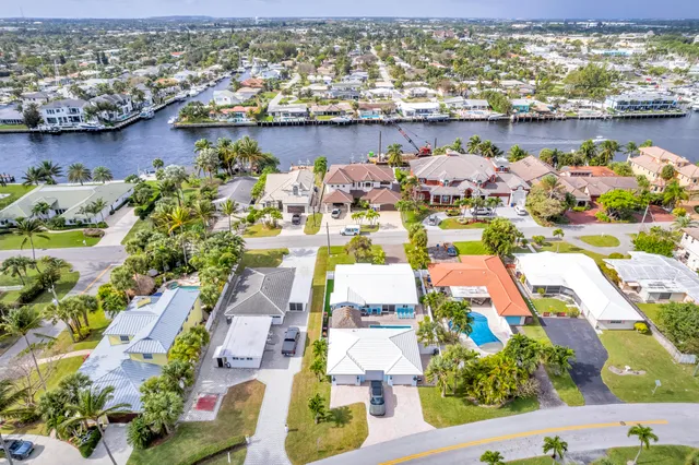 $5,700 | 348 Southeast 18th Avenue, Deerfield Beach, FL 33441