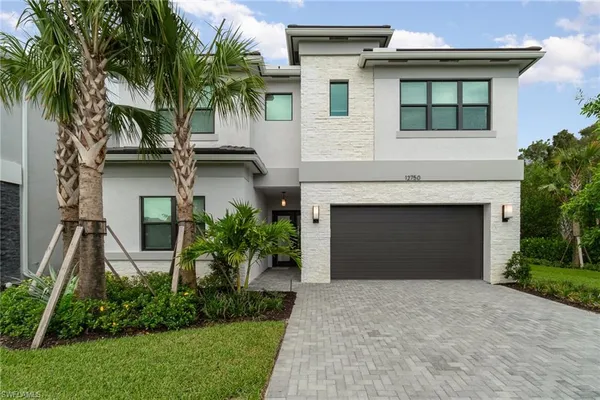$3,800 | 12750 Woodbury Drive, Estero, FL 33928
