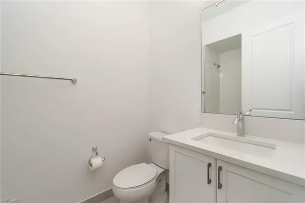 $3,800 | 12750 Woodbury Drive, Estero, FL 33928